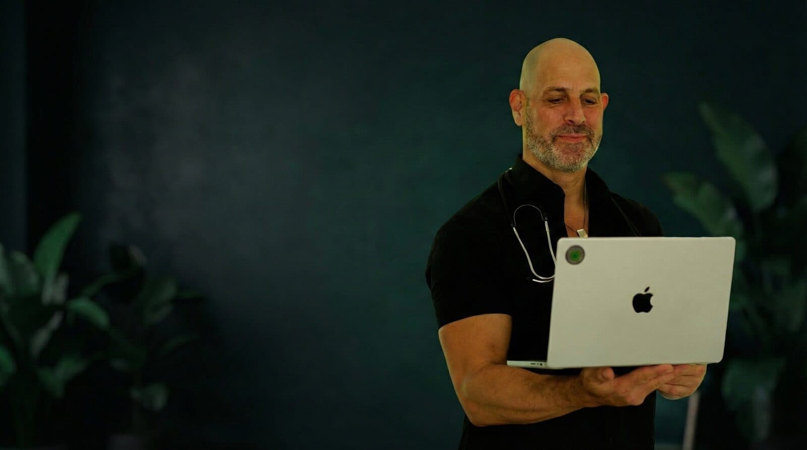 Matthias mit Laptop
